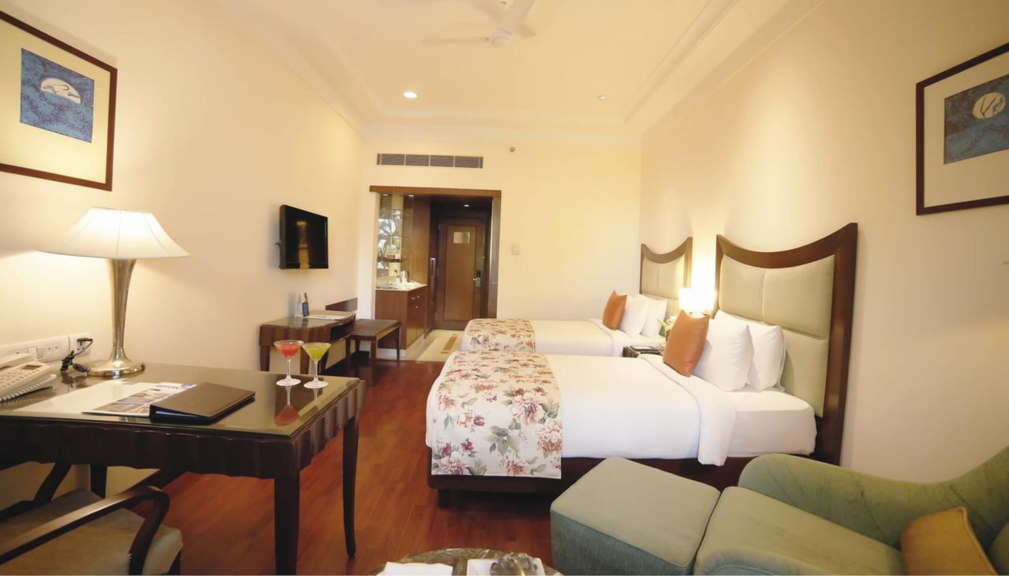 Muse Sarovar Portico Nehru Place New Delhi Buitenkant foto