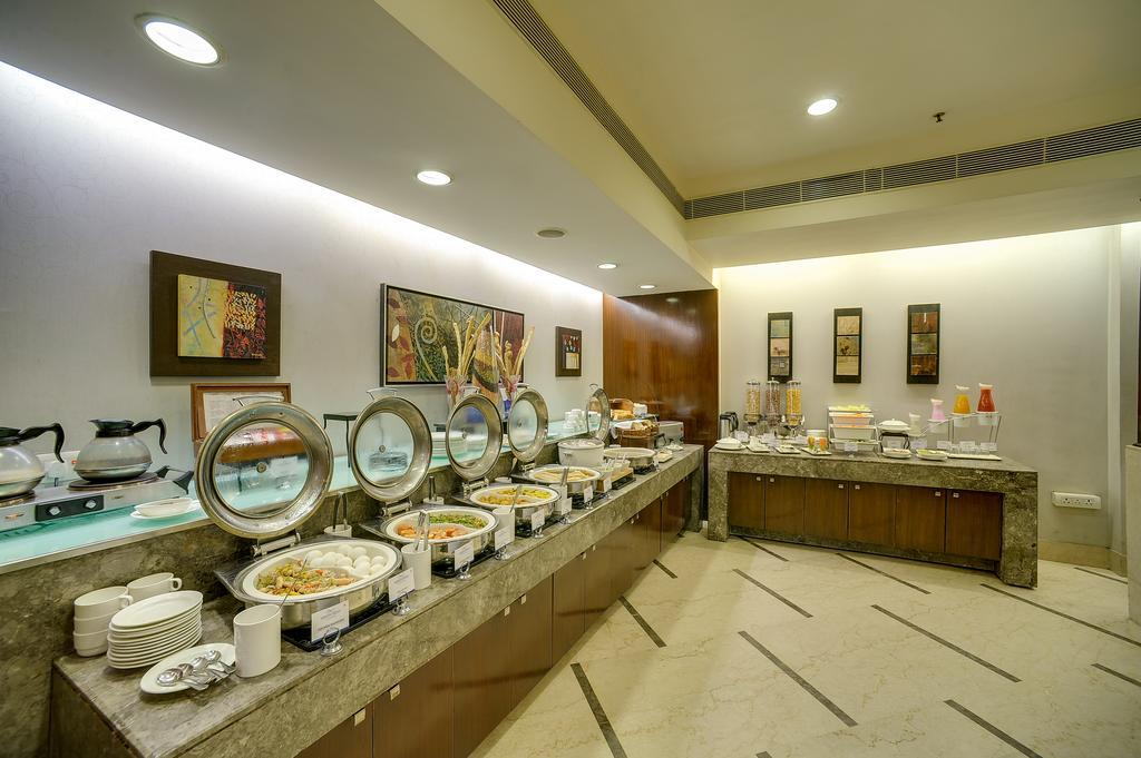 Muse Sarovar Portico Nehru Place New Delhi Buitenkant foto