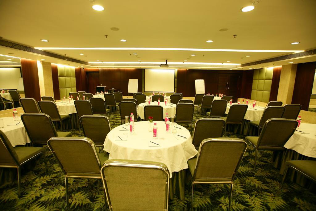 Muse Sarovar Portico Nehru Place New Delhi Buitenkant foto