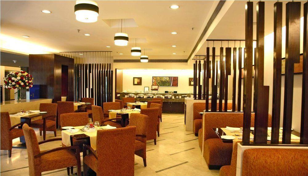 Muse Sarovar Portico Nehru Place New Delhi Buitenkant foto