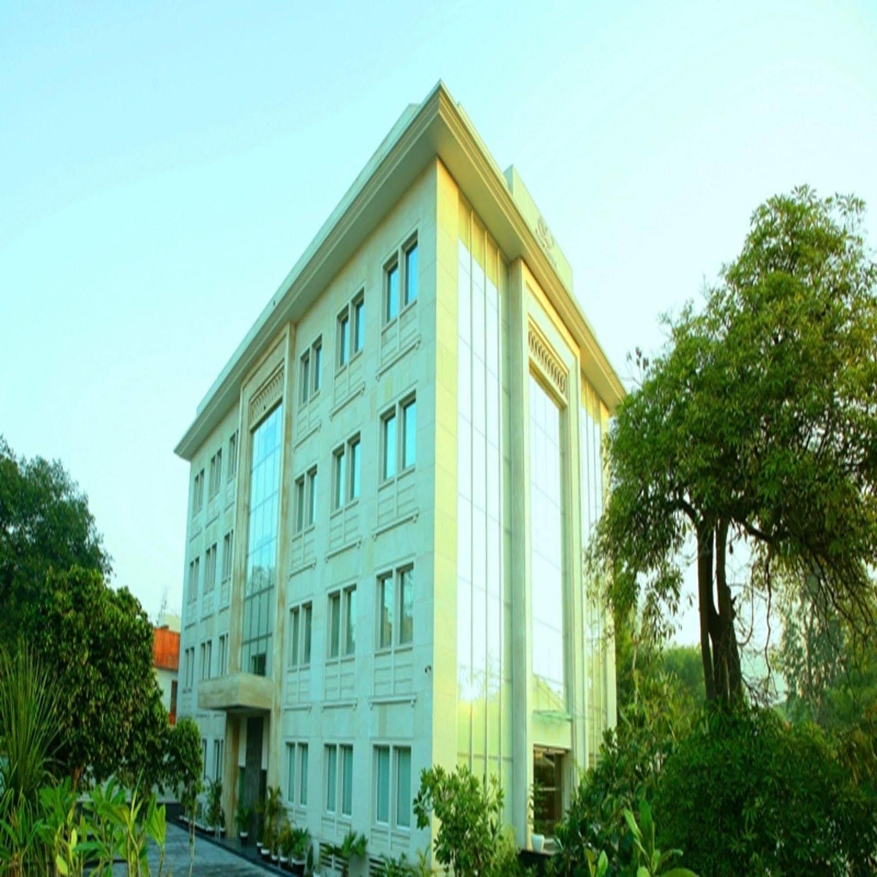 Muse Sarovar Portico Nehru Place New Delhi Buitenkant foto